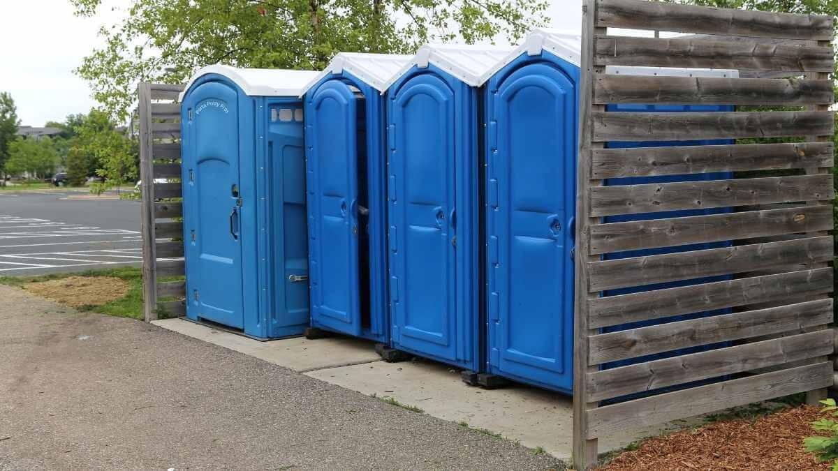 Porta Potty Rental Pros - Affordable Porta Potty Solutions in Austwell, TX, 77950